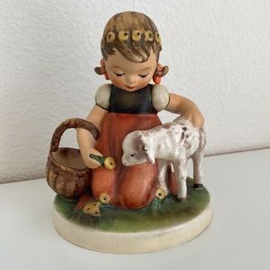 Hummel Figurine: My Favorite Pet #361